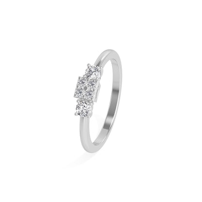 Classic Cluster Band Ring