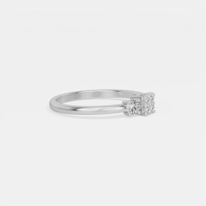 Classic Cluster Band Ring